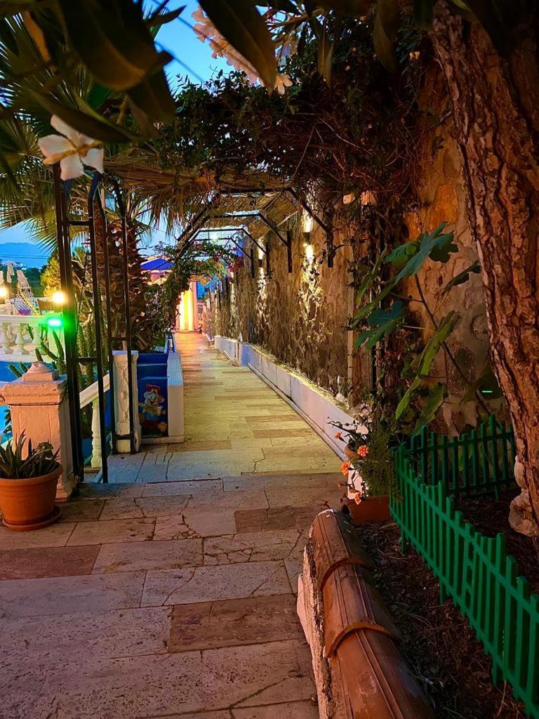 Aspat Hotel Bodrum - Beach&Restaurant Экстерьер фото